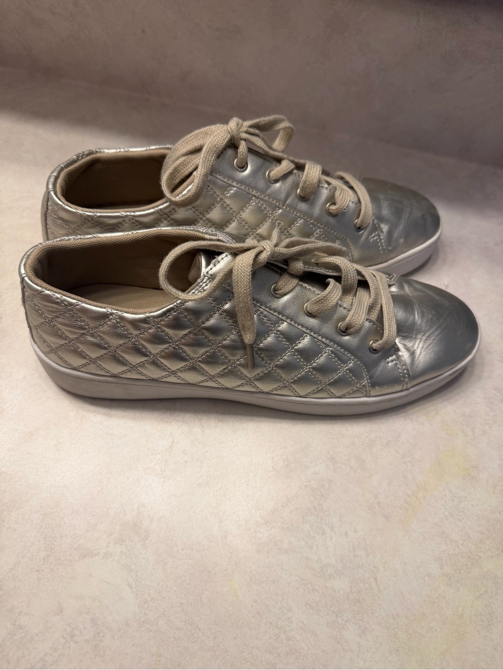 Isaac Mizrahi Silver Quilted Lace-Up Sneakers